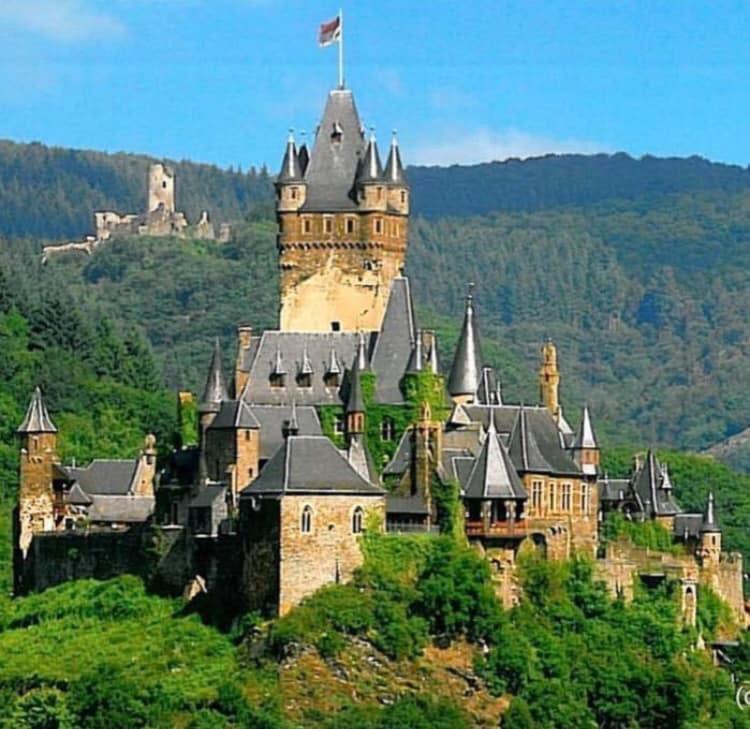 Altstadt Hotel Cochem Bagian luar foto